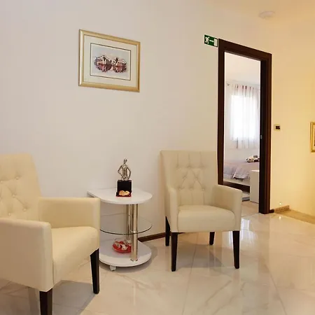 Villa Nera Bol