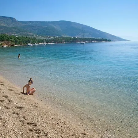 Nera Μπολ